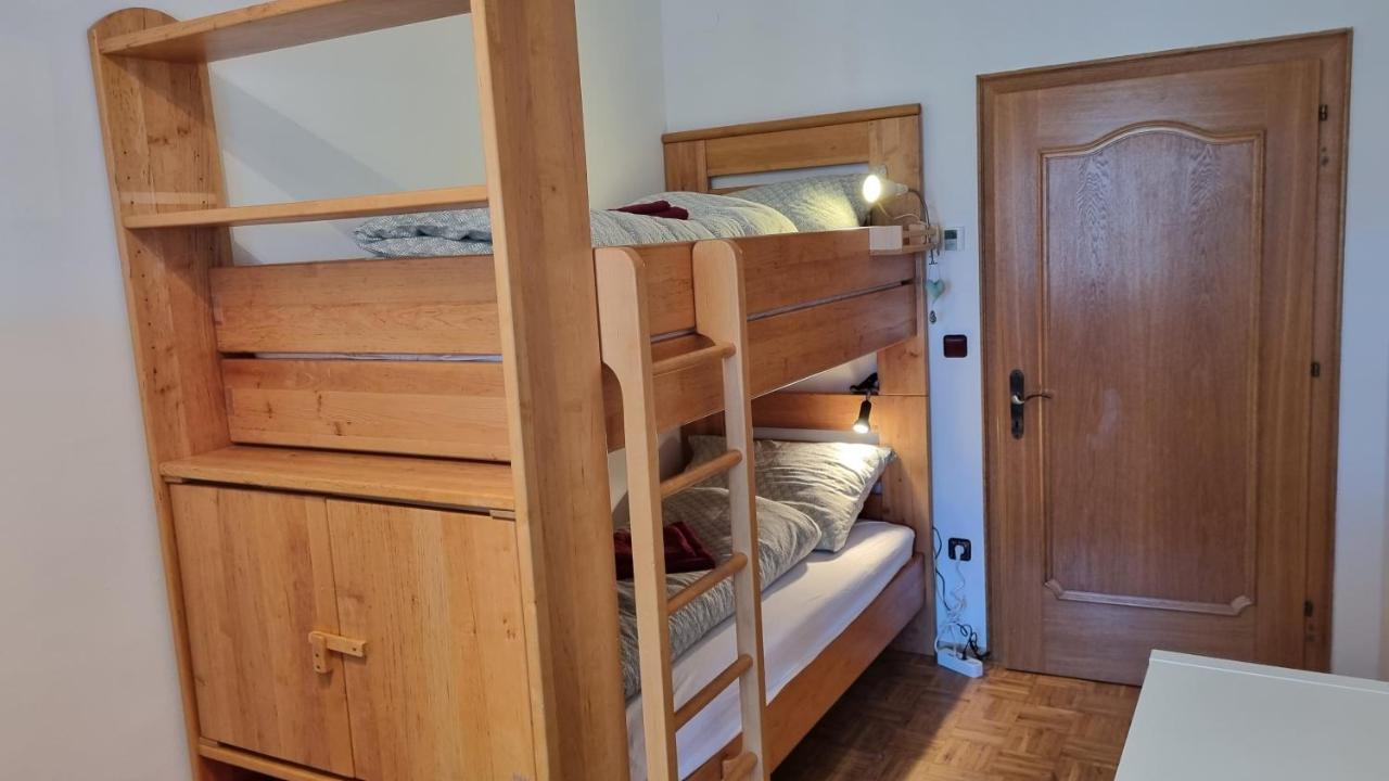 Fridas Place - Der Blick Ueber Ganz Villach - 160 M2 Ferienoase - Ganzes Haus Bis Zu 8 Personen エクステリア 写真