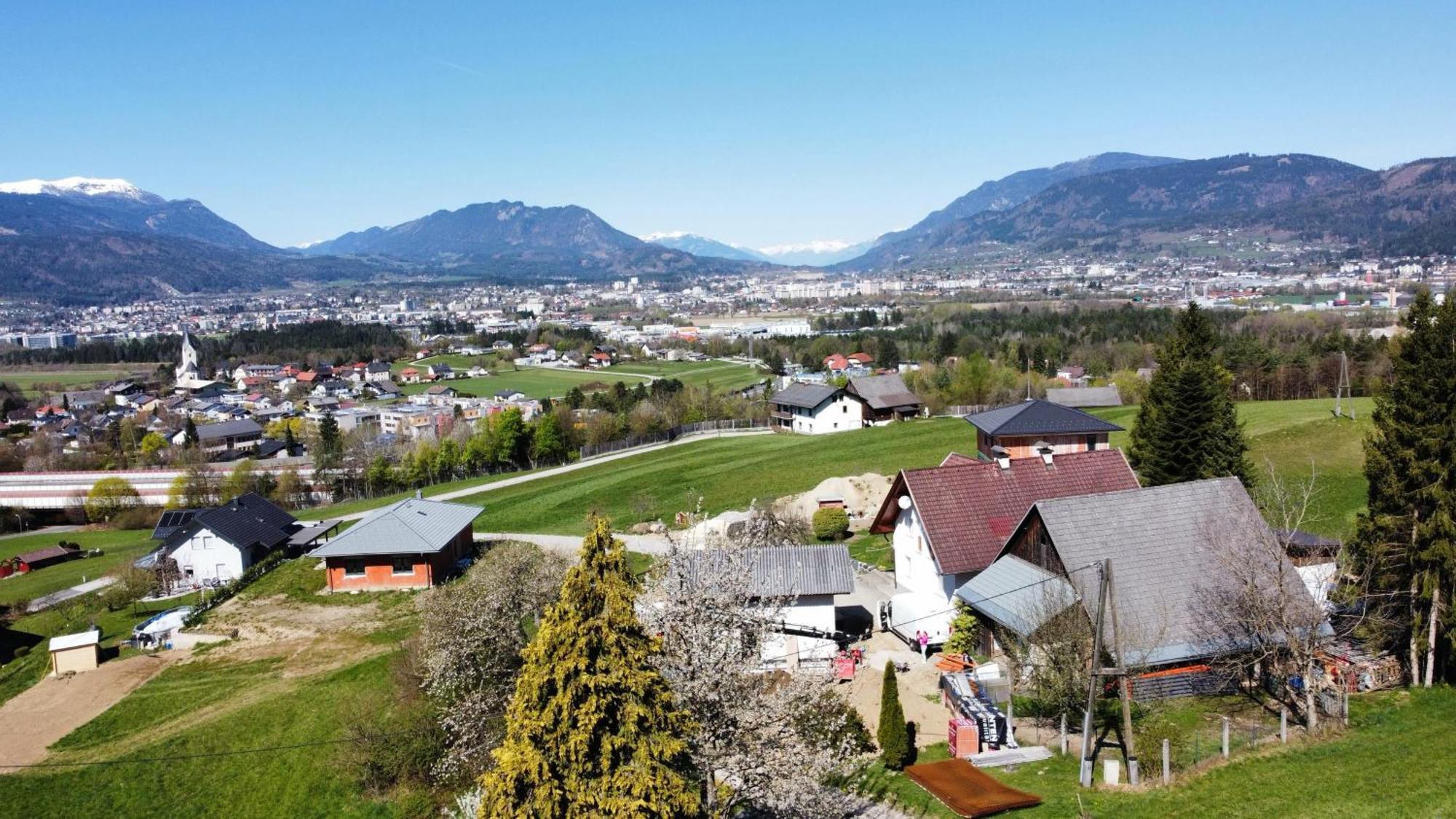 Fridas Place - Der Blick Ueber Ganz Villach - 160 M2 Ferienoase - Ganzes Haus Bis Zu 8 Personen エクステリア 写真